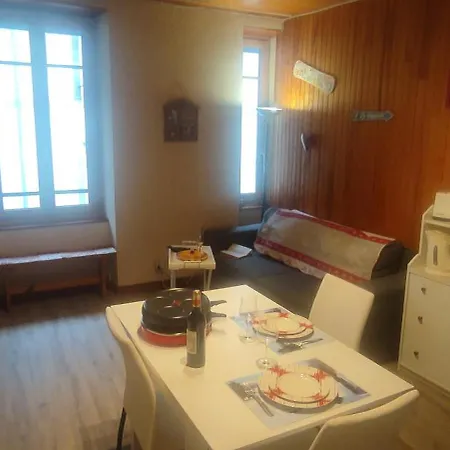 Au Coeur Du Village *